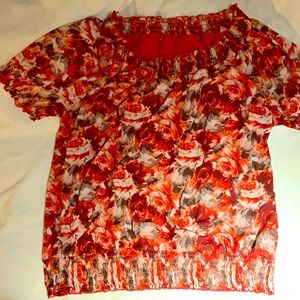 Floral short sleeve blouse